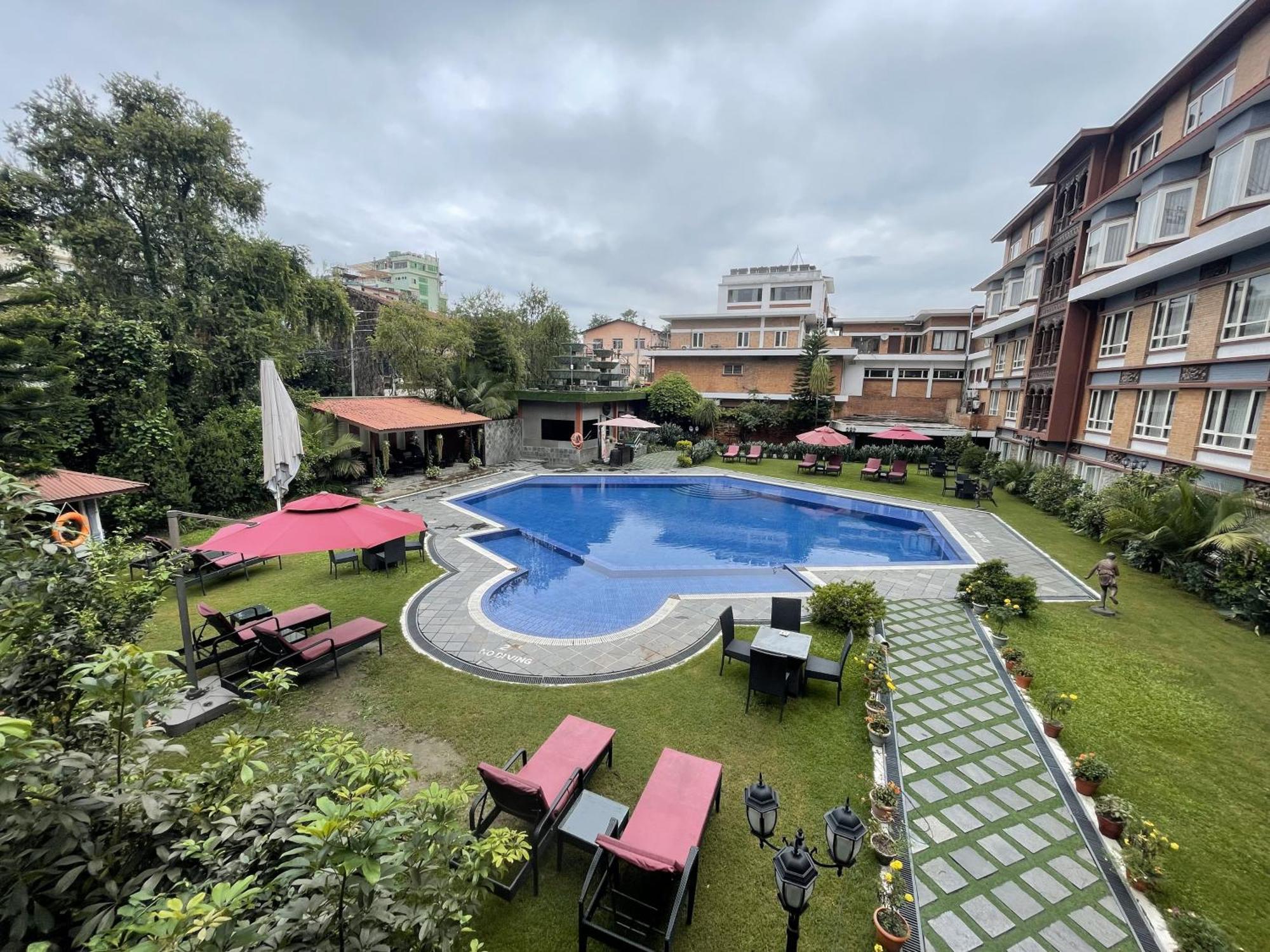 The Malla Hotel - Thamel, 2 Km To Swayambhunath Temple Katmandú Exterior foto