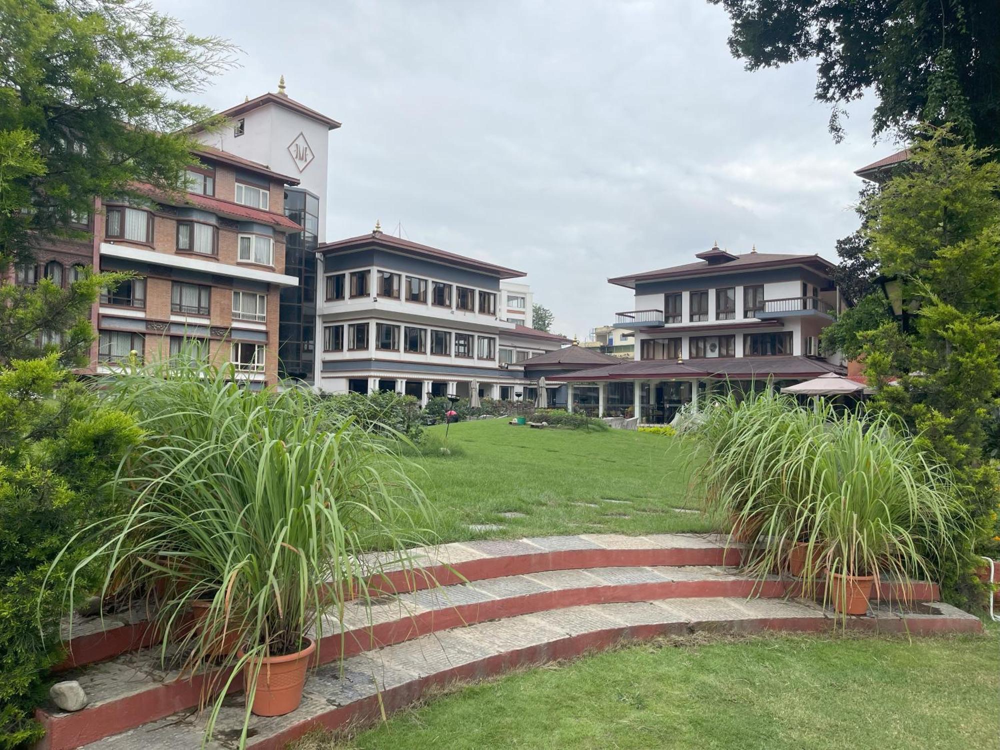 The Malla Hotel - Thamel, 2 Km To Swayambhunath Temple Katmandú Exterior foto